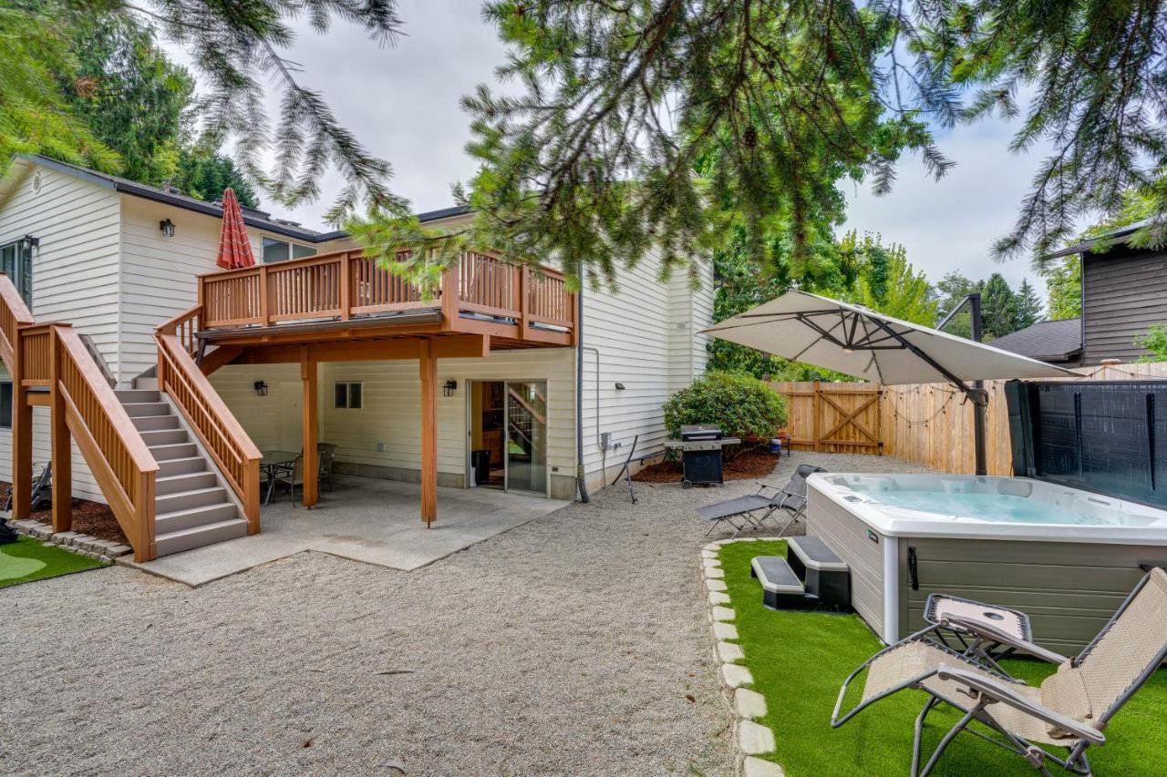 Cozy Kenmore Vacation Rental With Shared Hot Tub! エクステリア 写真